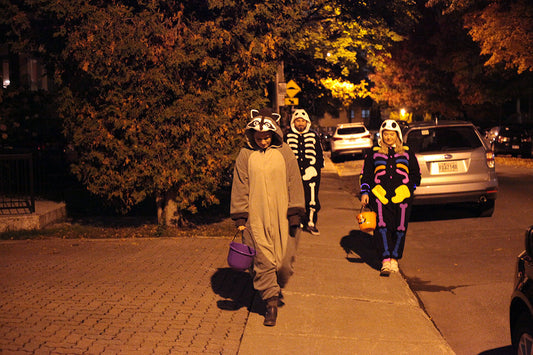 Halloween is Better Together: No-Fuss, Family Friendly Costume Ideas for Couples & Groups